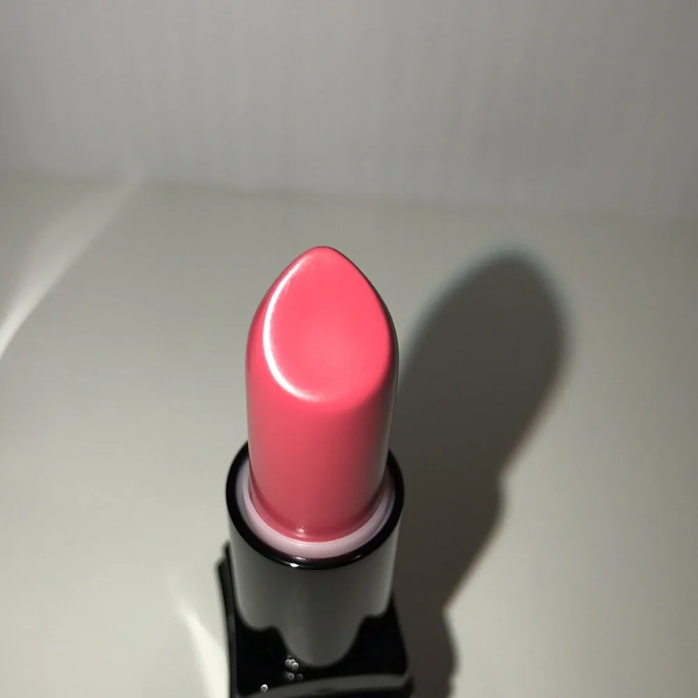 Illamasqua antimatter lipstick in solar NEW